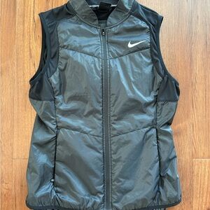 Nike medium winter fitness vest